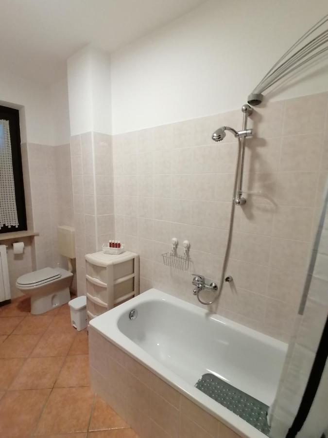 Amo' Le Langhe Narzole Exterior foto